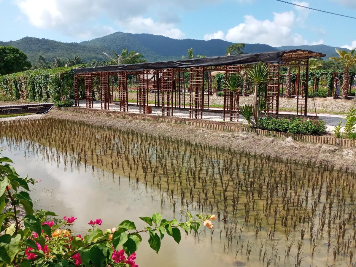 Stella Resort Khanom Luaran gambar